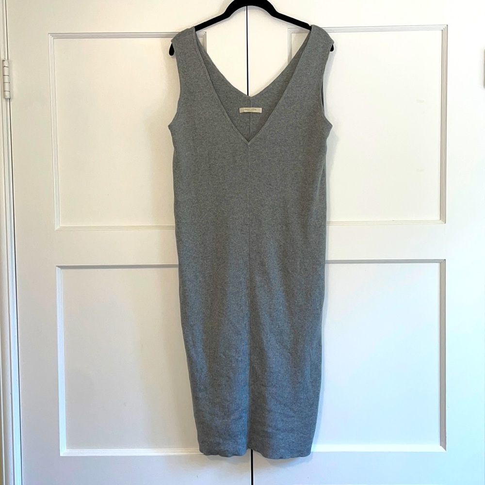 Sleeveless Knit V-Neck Dress